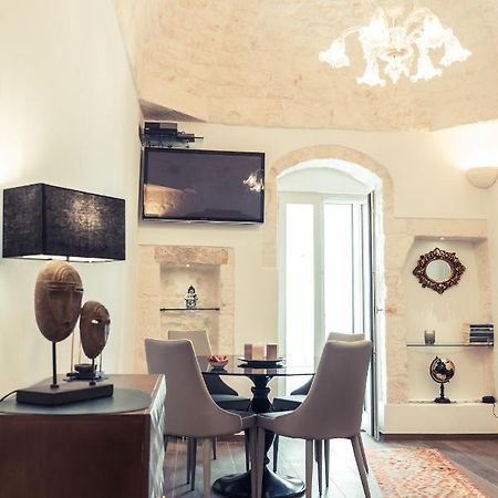 800S Home Luxury Rooms Ostuni Bagian luar foto