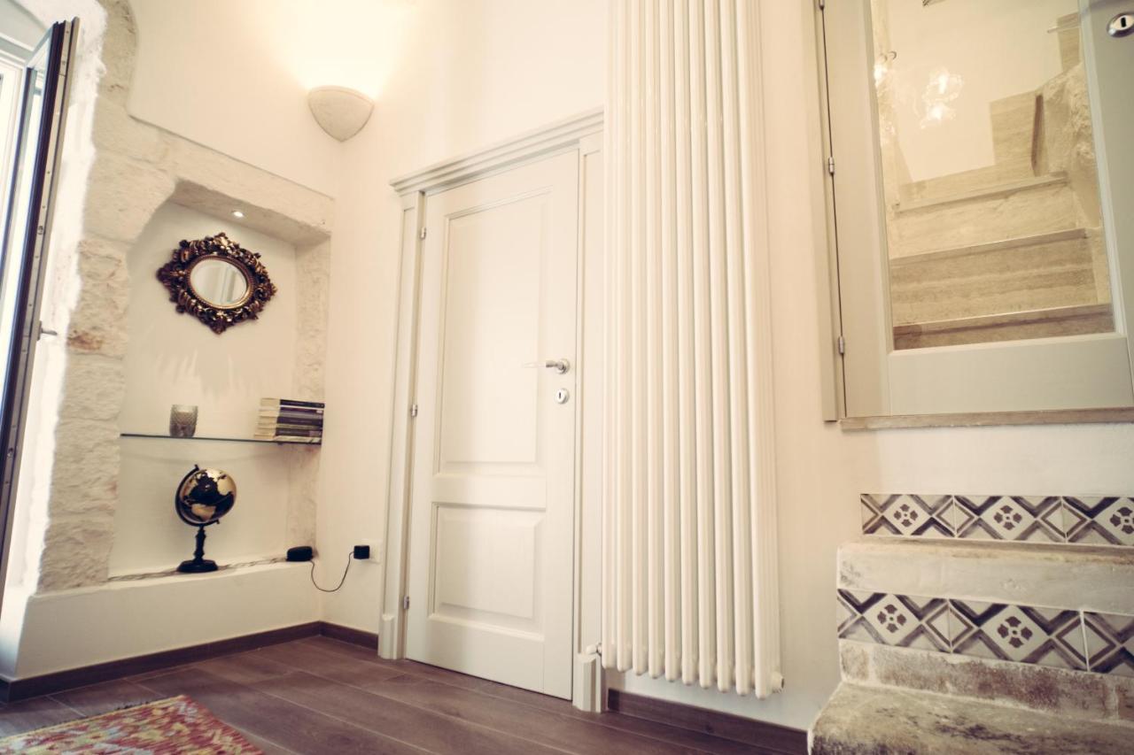 800S Home Luxury Rooms Ostuni Bagian luar foto